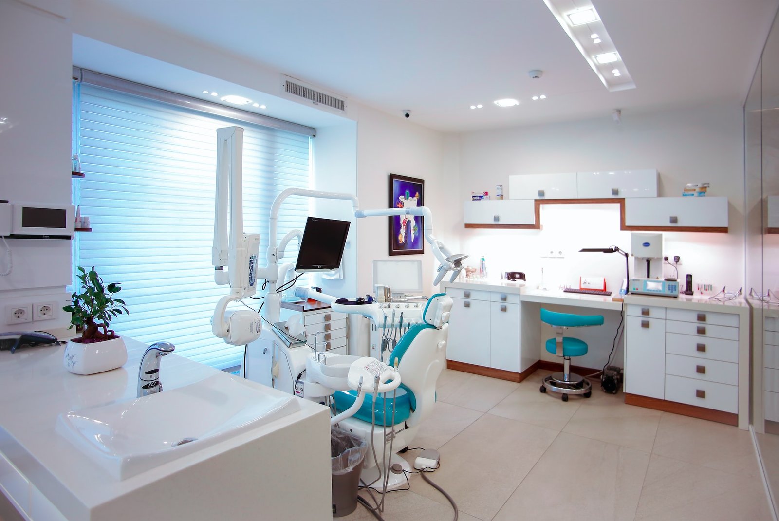 Buying a Dental Practice – Preparing for a Successful Acquisition