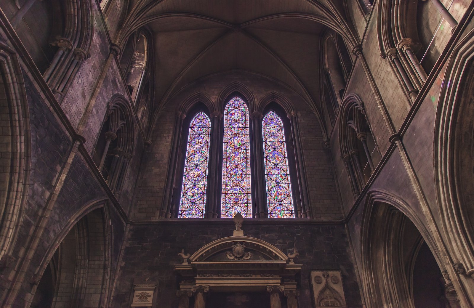 The Benefits of Using Digital Signage in Church